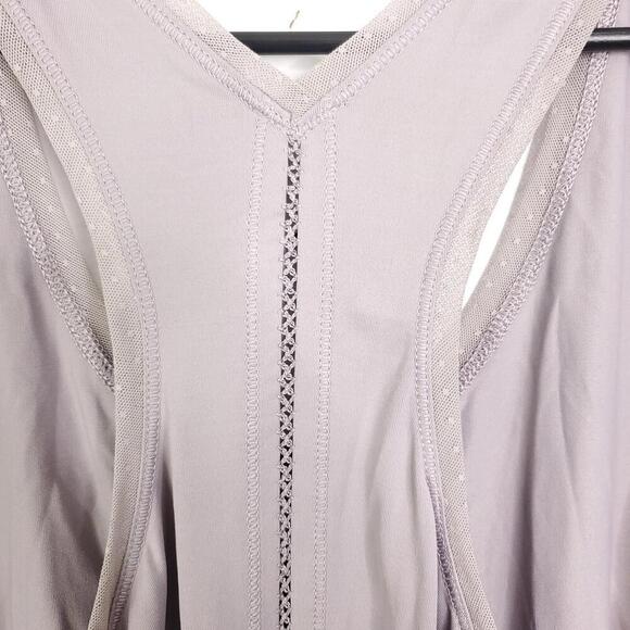 Lululemon Top Womens Medium Racerback Mesh Sides Workout Gray Casual Athleisure - Picture 7 of 8